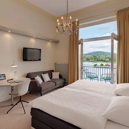 Hotel Rheinhotel Dreesen 4*