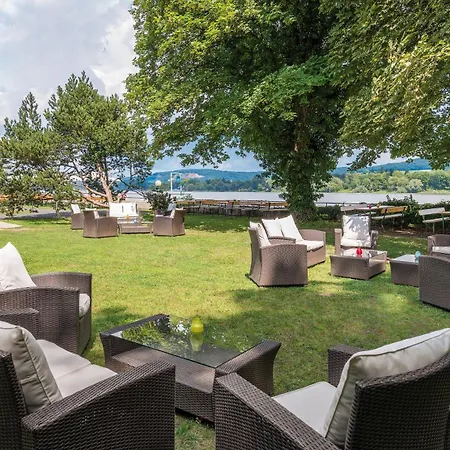Rheinhotel Dreesen 4*