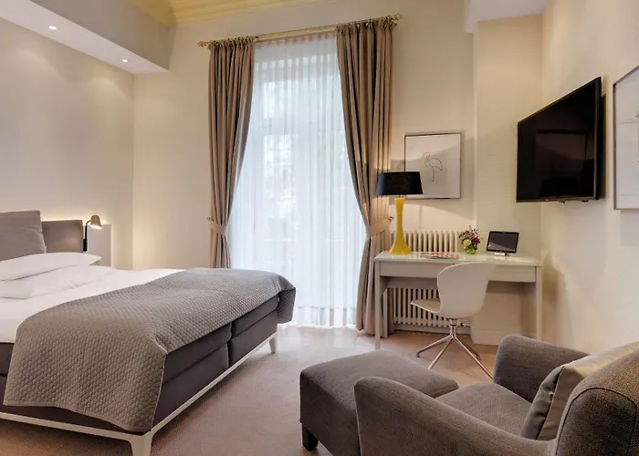 Rheinhotel Dreesen 4* Bonn