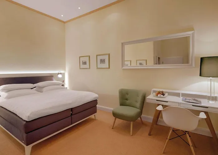 Rheinhotel Dreesen Hotel 4*